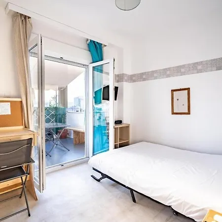 Acropolis Skyline Sunset, 2 Person Loft Exarchia *
