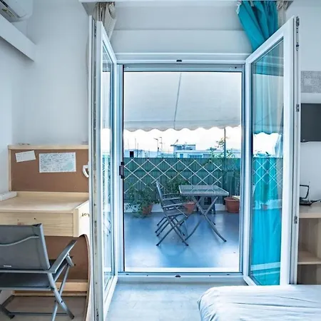 Apartment Acropolis Skyline Sunset, 2 Person Loft Exarchia *